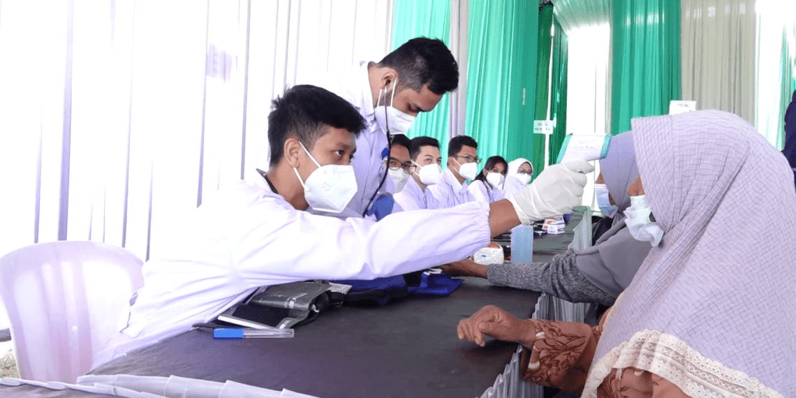 Penmas FK UB Ajarkan Pelayanan Kesehatan Prima Sejak Maba